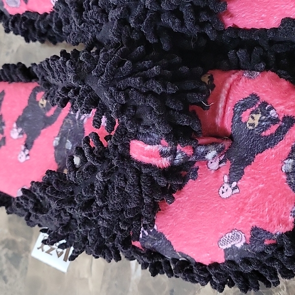 NWOT Lazy One Men's House Slippers - Picture 3 of 8